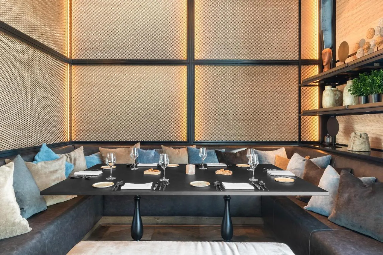 Radisson Hotel & Suites Amsterdam South Amstelveen 4*,  Países Bajos