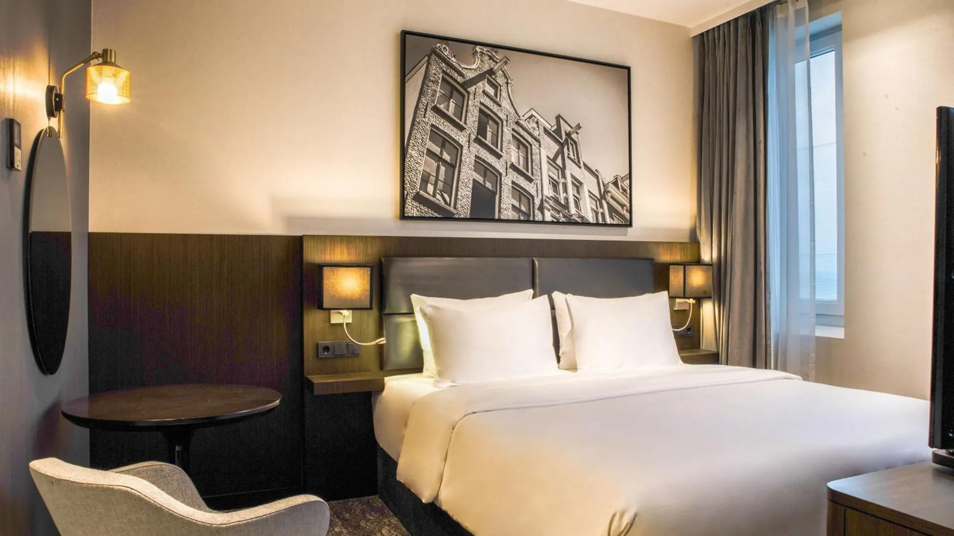 Radisson Hotel & Suites Amsterdam South Amstelveen 4*,