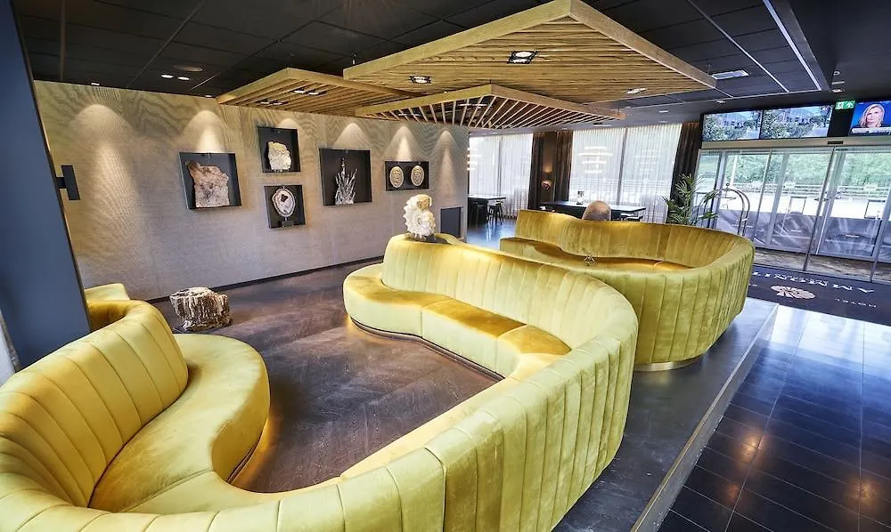 Radisson Hotel & Suites Amsterdam South Amstelveen 4*,
